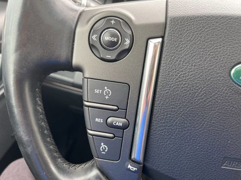 Used 2013 Land Rover LR2 HSE w/ HSE Pkg image 21