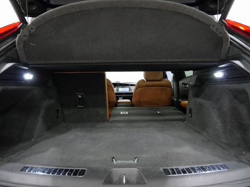 Used 2019 Cadillac XT4 Premium Luxury image 29