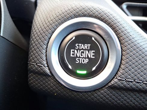 Used 2025 Chevrolet TrailBlazer LT image 23