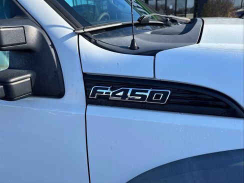 Used 2011 Ford F450 XL w/ High Capacity Trailer Tow Pkg image 9