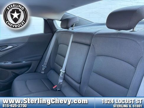 Used 2025 Chevrolet Malibu LT image 15