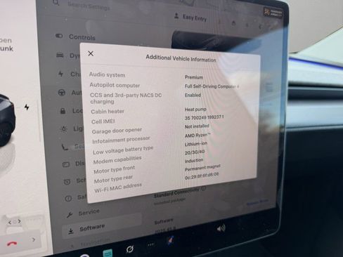 Used 2026 Tesla Model Y AWD image 16