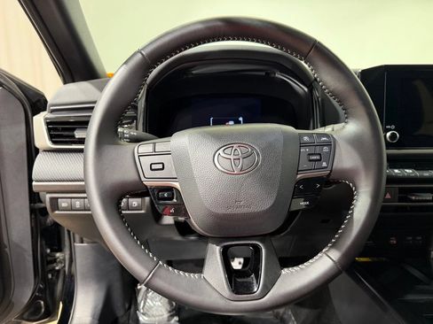 Certified 2026 Toyota Camry SE FWD image 20