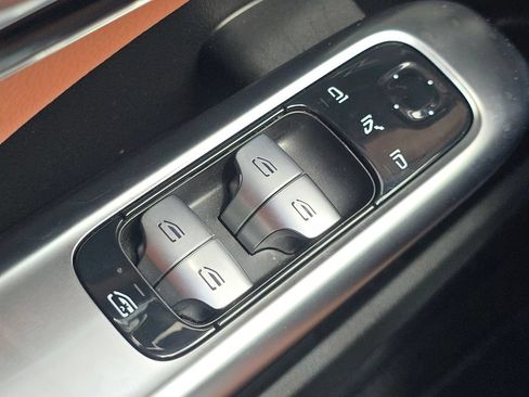 Certified 2026 Mercedes-Benz C 300 4MATIC Sedan image 28