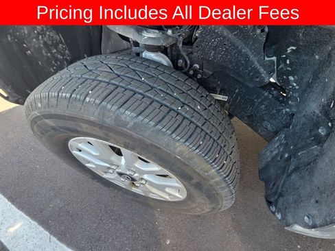 Used 2024 Toyota Tacoma SR w/ SR Upgrade Package AWD/4WD image 11