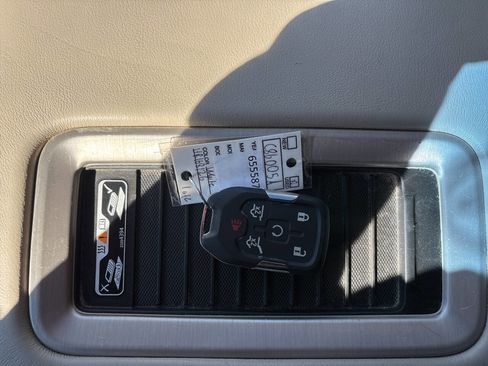 Used 2017 GMC Yukon Denali w/ Open Road Package image 35