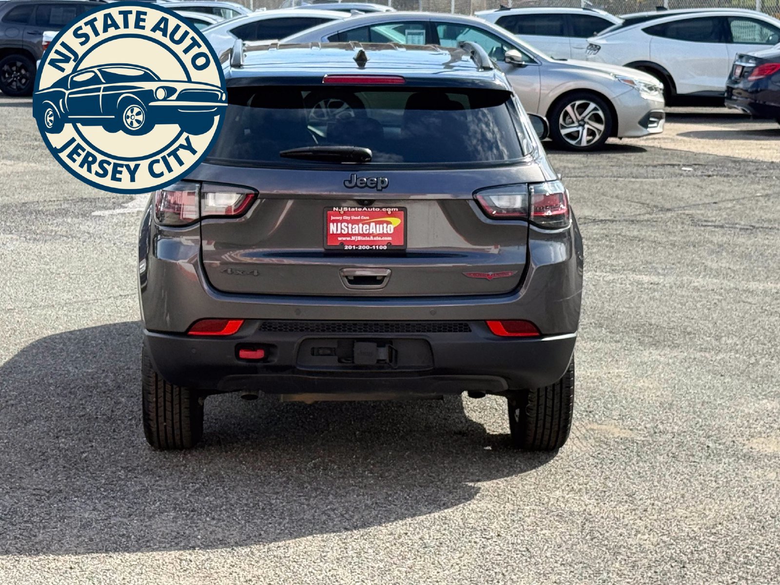 Used 2023 Jeep Compass Trailhawk w/ Trailhawk Elite Group AWD/4WD image 13