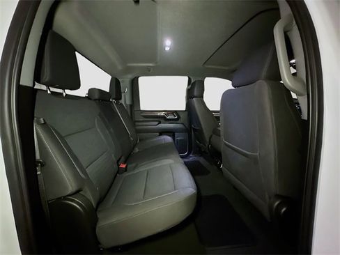 Used 2024 Chevrolet Silverado 2500 LT image 20