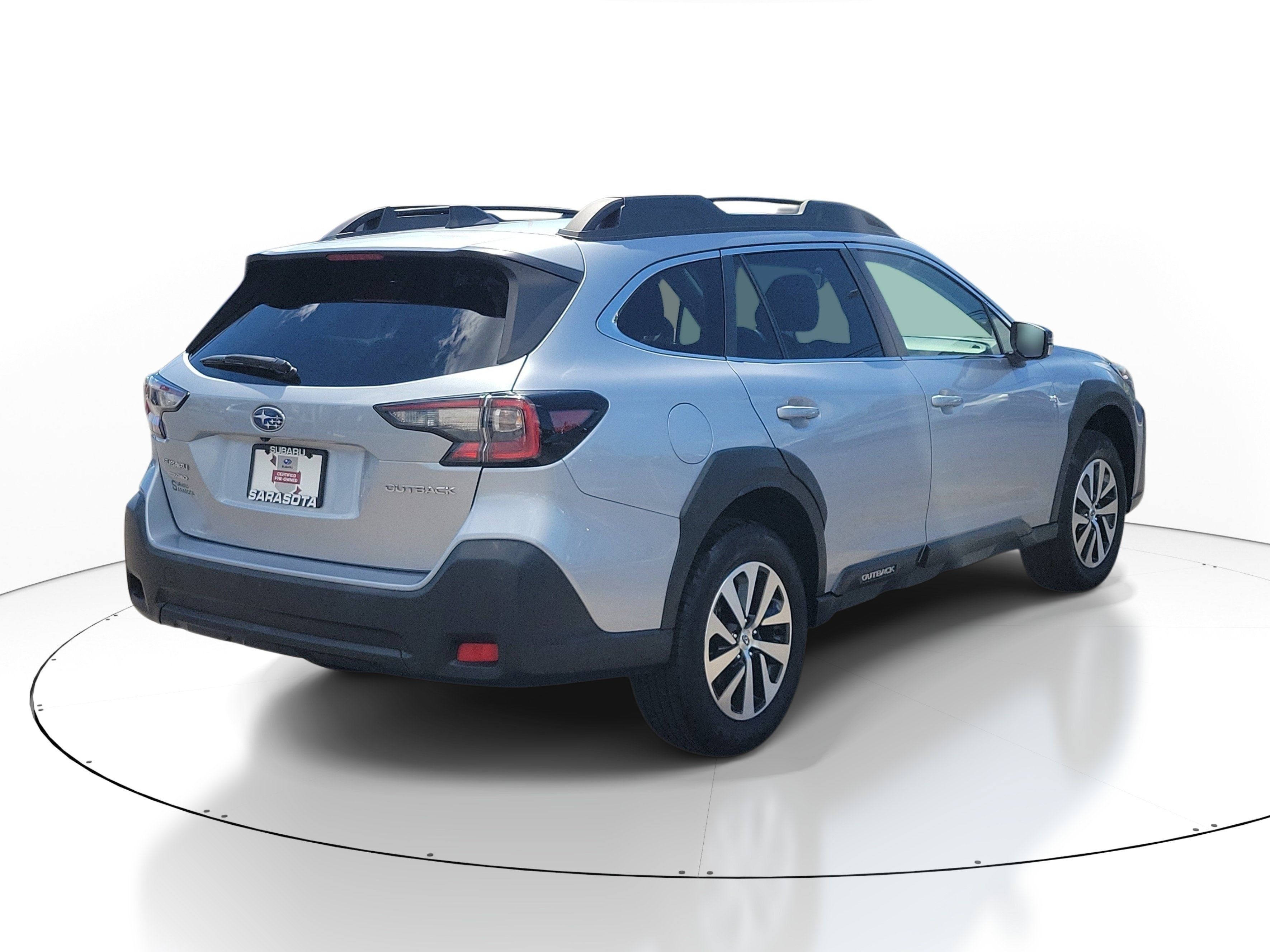 Used 2024 Subaru Outback Premium AWD/4WD image 6