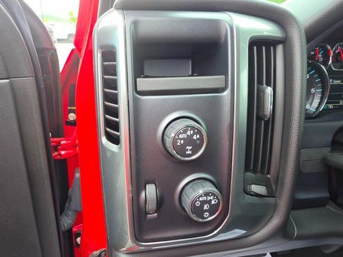 Used 2016 Chevrolet Silverado 1500 LT w/ All Star Edition AWD/4WD image 32