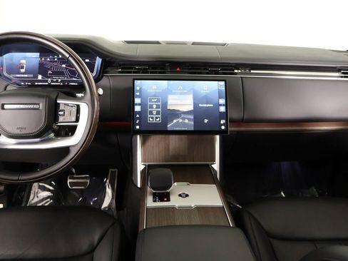 Used 2025 Land Rover Range Rover Autobiography AWD/4WD image 45