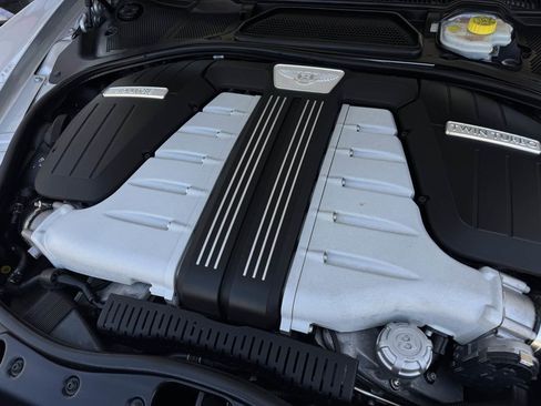 Used 2012 Bentley Continental GT image 25