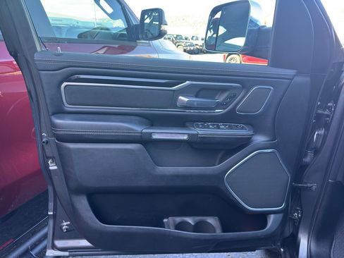 Used 2019 RAM 1500 Laramie AWD/4WD image 15