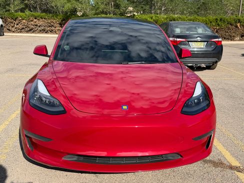 Used 2023 Tesla Model 3 Standard Range RWD image 14