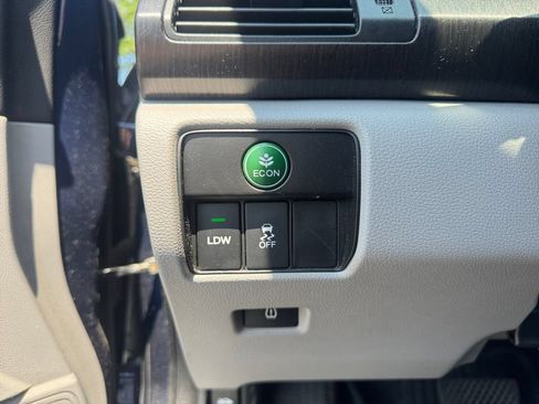 Used 2015 Honda Accord EX-L image 17