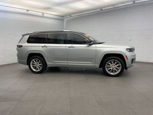 Certified 2021 Jeep Grand Cherokee L Summit w/ Advanced Protech Group IV image 6