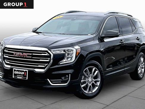 Used 2023 GMC Terrain SLT FWD image 1