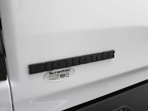 New 2026 RAM 1500 4x4 Crew Cab image 43