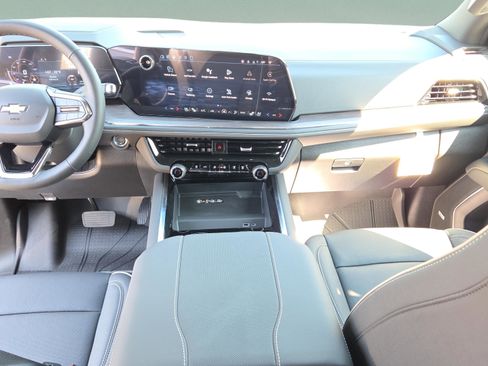 New 2026 Chevrolet Tahoe Premier image 16