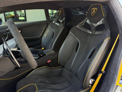 Used 2023 Lamborghini Huracan Sterrato AWD/4WD image 50