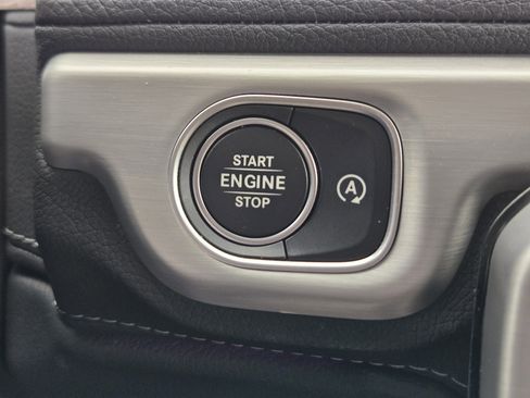 Certified 2021 Mercedes-Benz G 550 image 22