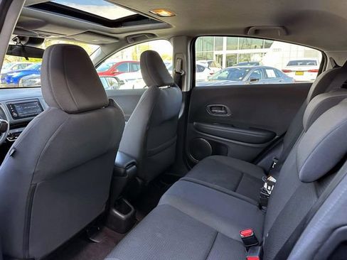 Used 2021 Honda HR-V EX image 10