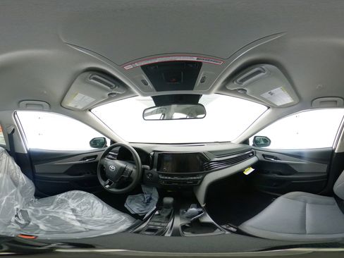 New 2026 Toyota Camry LE image 17