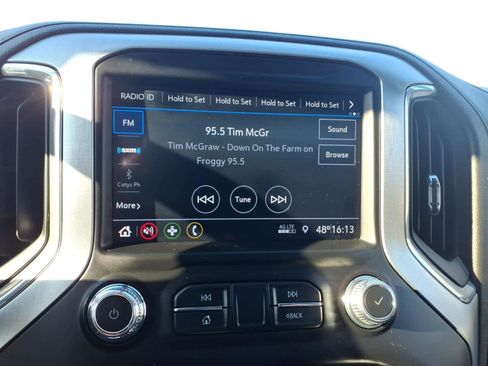 Used 2023 GMC Sierra 2500 SLE w/ SLE Convenience Package image 17