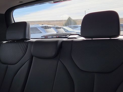 Used 2025 Hyundai Palisade SEL image 17