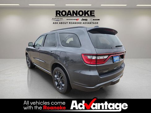 Used 2024 Dodge Durango GT image 7
