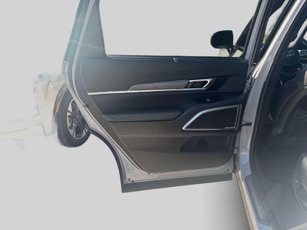Used 2024 Kia Telluride SX X-Line AWD/4WD image 10