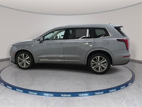 Certified 2023 Cadillac XT6 Premium Luxury image 8