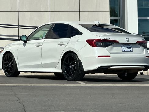 Used 2022 Honda Civic Sport image 5