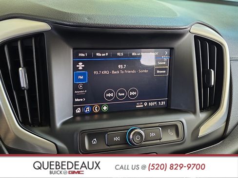Used 2024 GMC Terrain SLE w/ Driver Convenience Package AWD/4WD image 17