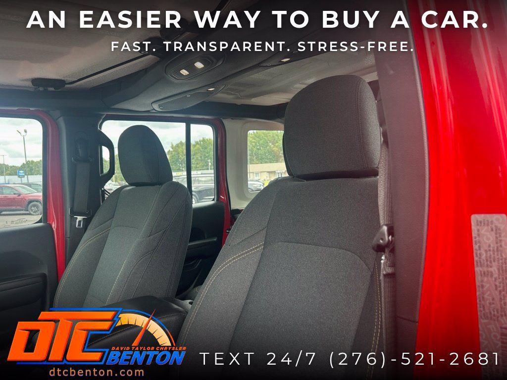 Used 2024 Jeep Wrangler Unlimited Sport AWD/4WD image 6