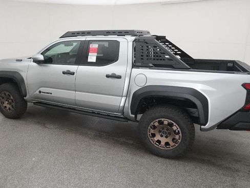 New 2025 Toyota Tacoma 4x4 Double Cab Hybrid image 24