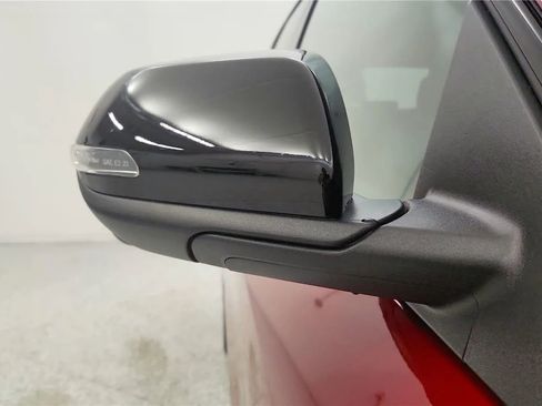 New 2026 Chevrolet Traverse RS image 18