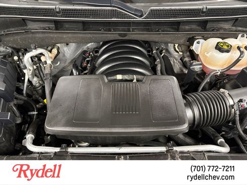 Used 2024 GMC Yukon SLT w/ SLT Luxury Package image 20