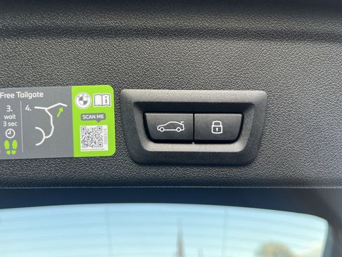 New 2026 BMW X6 xDrive40i w/ Climate Comfort Package image 35