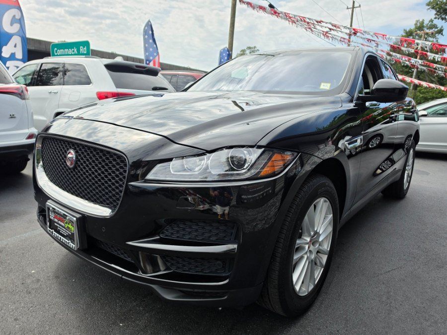 Used 2020 Jaguar F-PACE Prestige AWD/4WD image 1