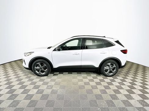 Certified 2025 Ford Escape ST-Line w/ Equipment Group 301A FWD image 8