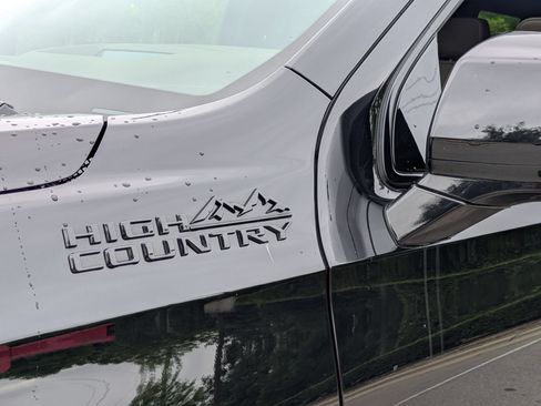 Used 2024 Chevrolet Tahoe High Country w/ Max Trailering Package AWD/4WD image 12