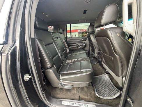 Used 2015 Chevrolet Suburban LT AWD/4WD image 12