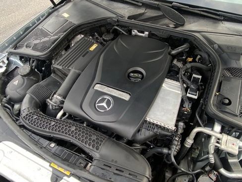 Used 2016 Mercedes-Benz C 300 4MATIC Sedan image 11