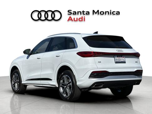 Used 2025 Audi Q5 Premium w/ Convenience Package AWD/4WD image 6