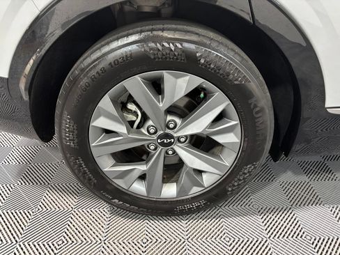 Used 2025 Kia Sportage SX FWD image 10