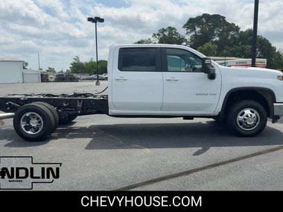 New 2026 Chevrolet Silverado 3500 LT w/ Convenience Package