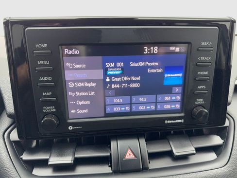 Used 2022 Toyota RAV4 XLE image 25