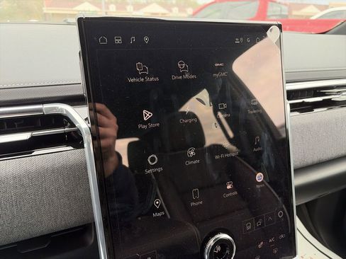 New 2026 GMC Sierra EV Elevation AWD/4WD image 22