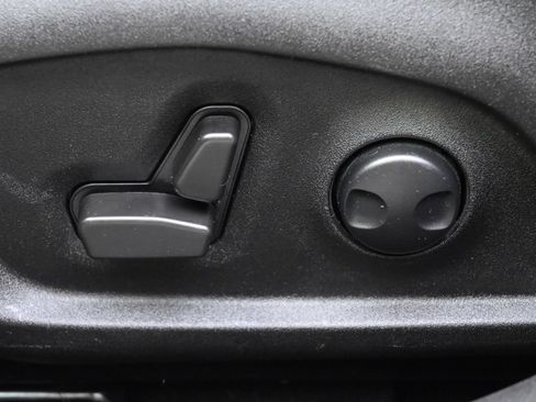 Used 2022 Jeep Renegade Trailhawk w/ Trailer Tow Group AWD/4WD image 15